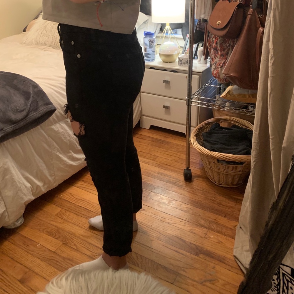 GAP black boyfriend jeans - Picture 2 of 7